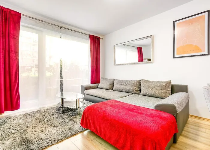 Tranquil With Free Parking And Garden Connection In The Downtown 아파트